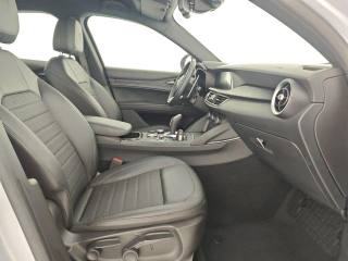 ALFA ROMEO Stelvio usata, con Chiusura centralizzata