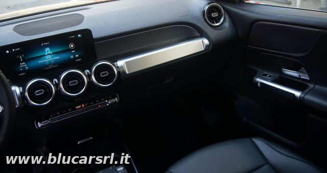 MERCEDES-BENZ GLB 200 usata, con Controllo trazione