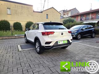 VOLKSWAGEN T-Roc usata, con Controllo automatico clima