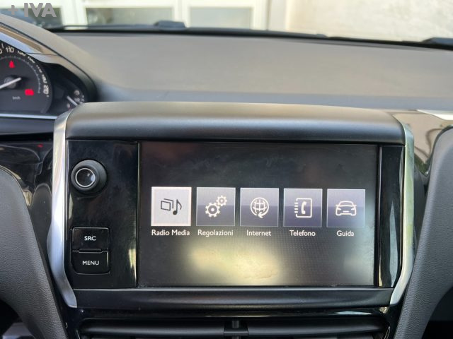 PEUGEOT 208 usata 18