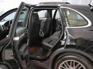 PORSCHE Cayenne usata, con Airbag laterali