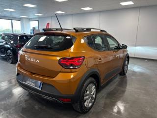 DACIA Sandero usata, con Autoradio