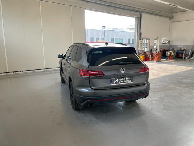 VOLKSWAGEN Touareg usata, con Alzacristalli elettrici