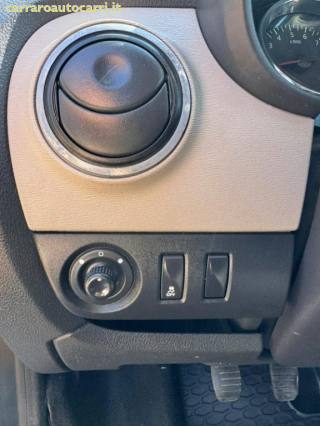 DACIA Dokker usata, con Specchietti laterali elettrici