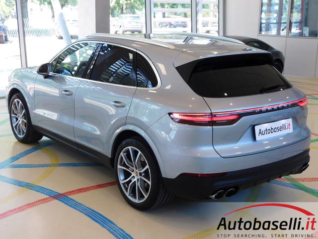 PORSCHE Cayenne usata, con Portellone posteriore elettrico