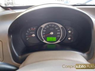 HYUNDAI Tucson usata, con Autoradio