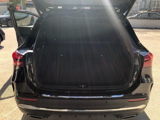MERCEDES-BENZ GLA 200 usata, con Volante in pelle