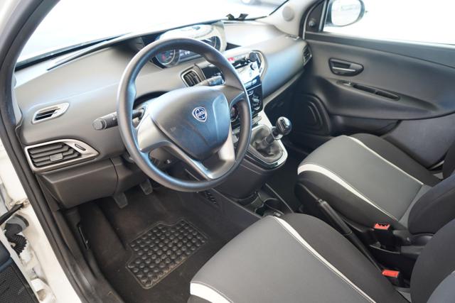 LANCIA Ypsilon usata 13