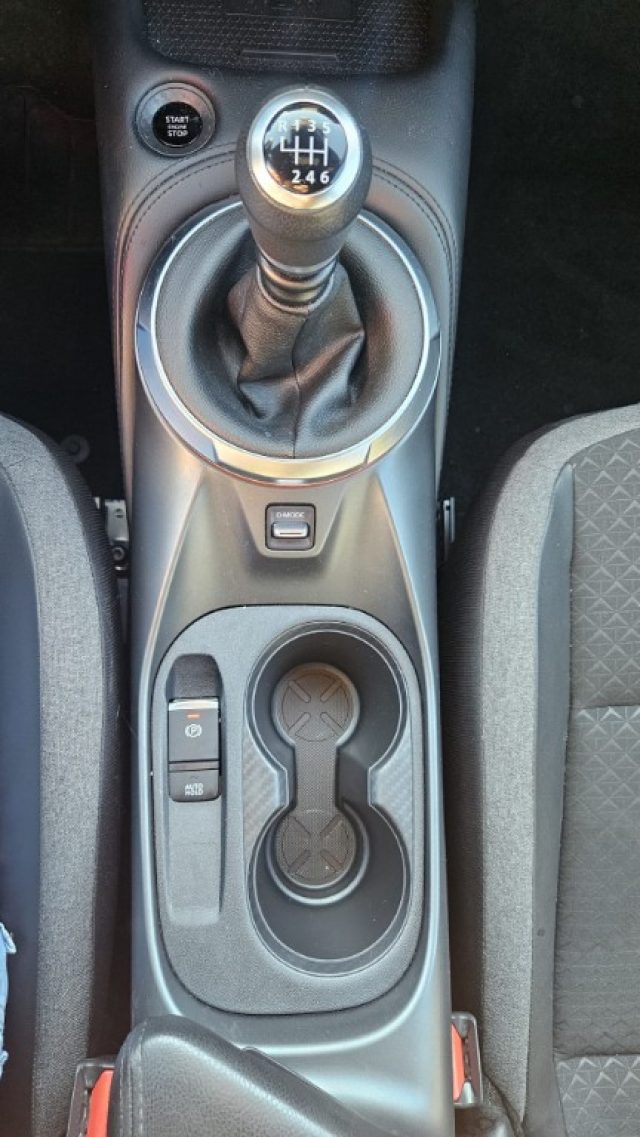 NISSAN Juke usata, con Autoradio