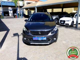 PEUGEOT 2008 usata, con Airbag