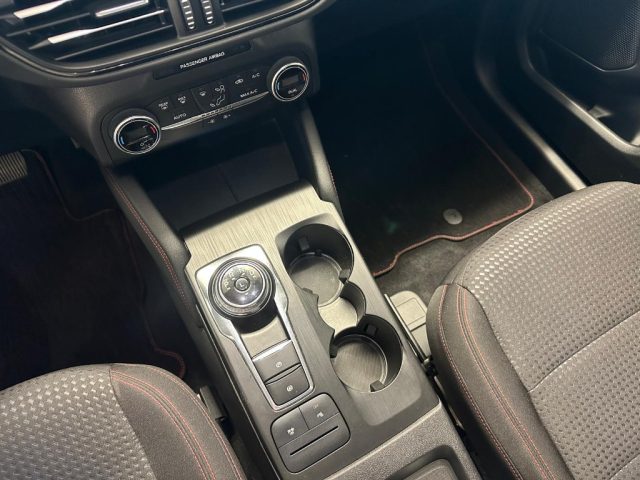 FORD Kuga usata, con Sistema di navigazione