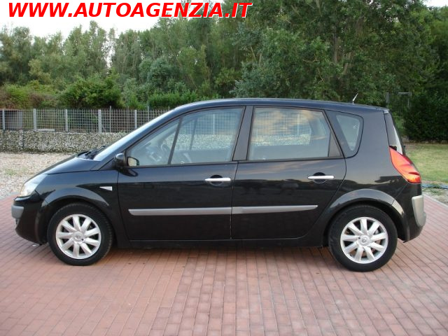 RENAULT Scenic usata 3