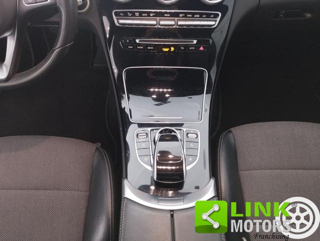MERCEDES-BENZ C 220 usata 25