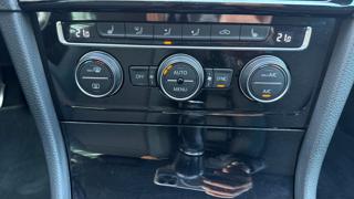 VOLKSWAGEN Golf usata, con Controllo automatico clima