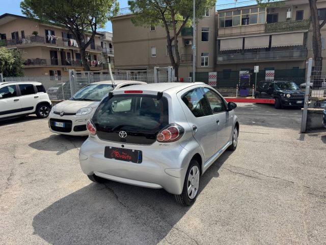 TOYOTA Aygo usata, con Boardcomputer