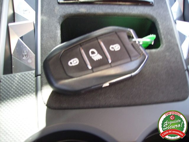 DS AUTOMOBILES DS 7 Crossback usata, con Volante in pelle