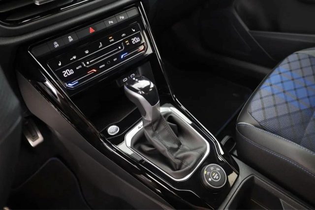 VOLKSWAGEN T-Roc usata, con Cruise Control