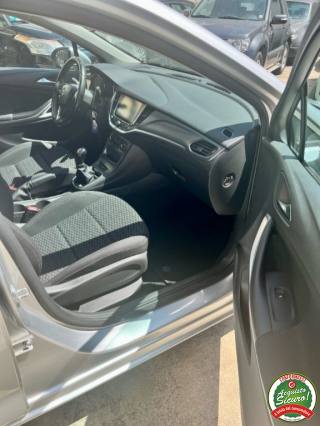 OPEL Astra usata, con Luci diurne LED