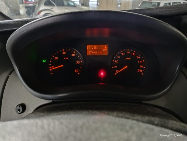 RENAULT Trafic usata 39