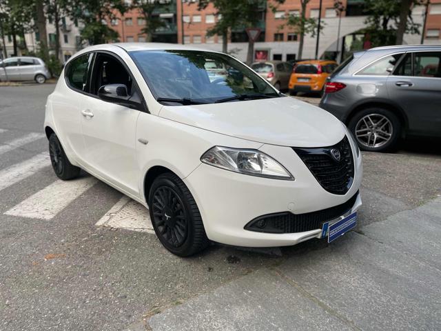 LANCIA Ypsilon usata, con Boardcomputer