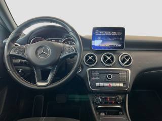 MERCEDES-BENZ A 180 usata 8