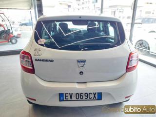 DACIA Sandero usata, con Autoradio