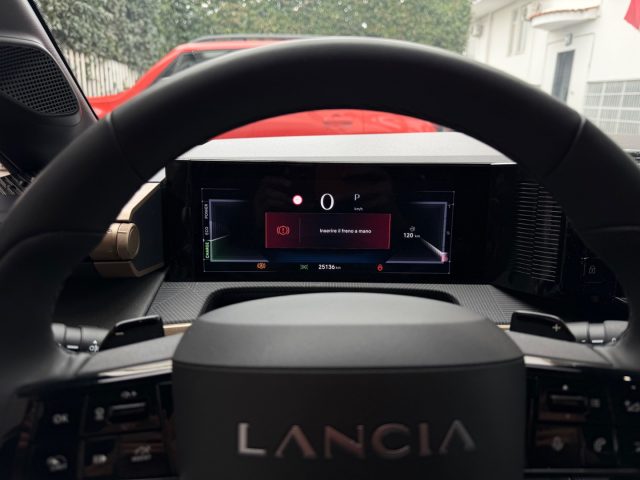 LANCIA Ypsilon usata, con Volante multifunzione