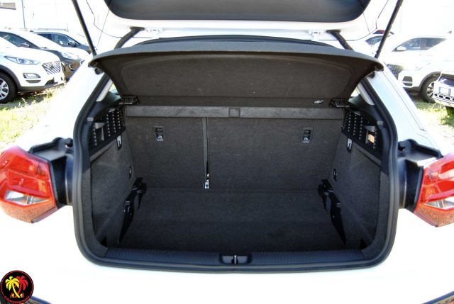 AUDI Q2 usata, con Specchietti laterali elettrici