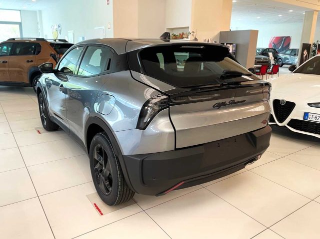 ALFA ROMEO Junior usata, con Autoradio