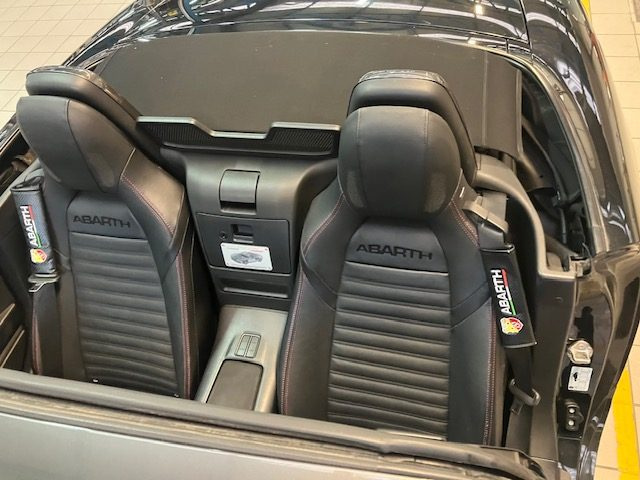 ABARTH 124 Spider usata 8