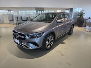 MERCEDES-BENZ GLA 200 d Automatic Progressive Advanced
