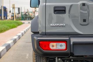 SUZUKI Jimny usata, con ESP