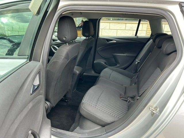 OPEL Astra usata, con Climatizzatore