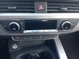 AUDI A4 usata, con Park Distance Control