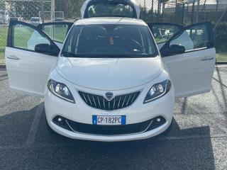 LANCIA Ypsilon 1.0 FireFly 5 porte S&S Hybrid Gold Plus