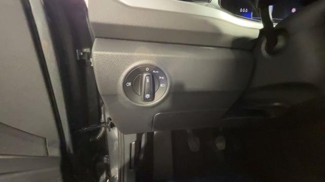 VOLKSWAGEN T-Roc usata 20