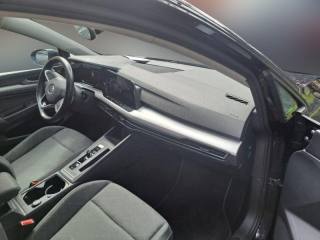 VOLKSWAGEN Golf usata, con Autoradio