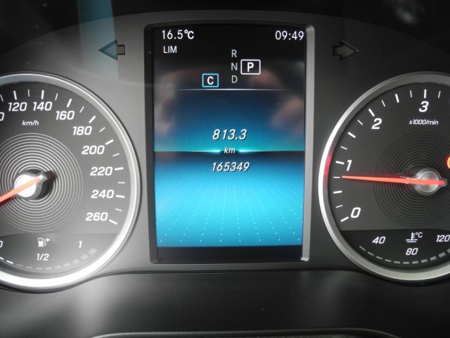 MERCEDES-BENZ GLC 220 usata, con Servosterzo