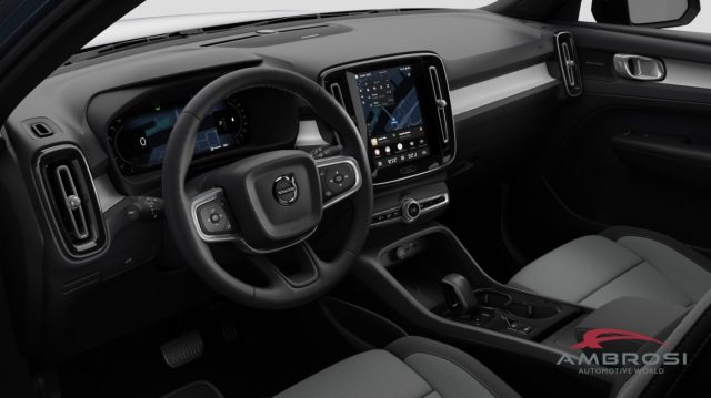 VOLVO XC40 usata 9