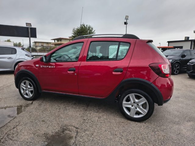 DACIA Sandero usata, con Alzacristalli elettrici