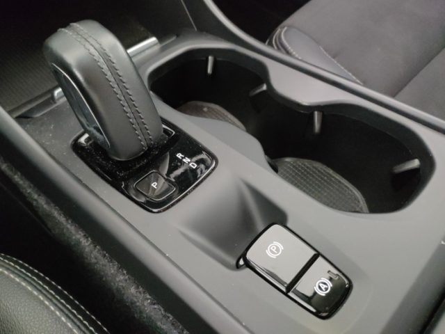 VOLVO XC40 usata 16