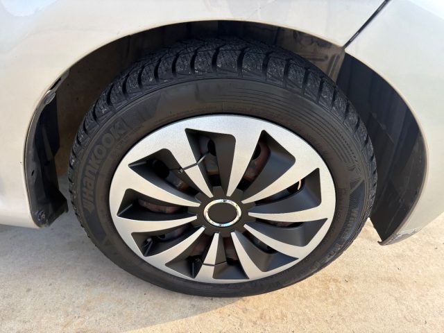 TOYOTA Aygo usata 30