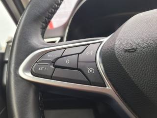 RENAULT Clio usata, con Volante in pelle
