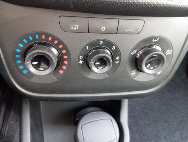 FIAT Punto usata 23