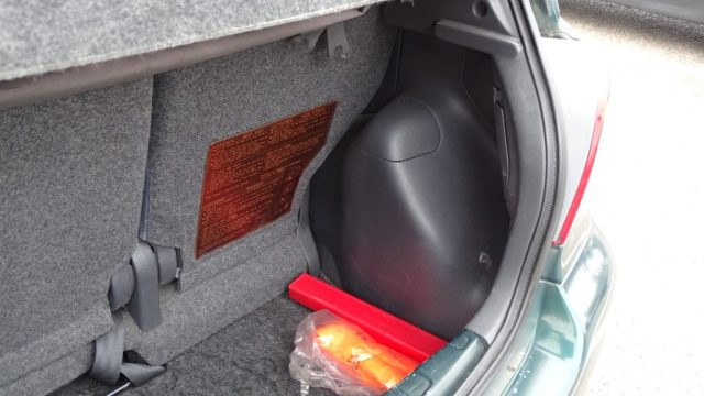 TOYOTA Yaris usata 96