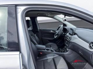 MERCEDES-BENZ B 180 usata 11