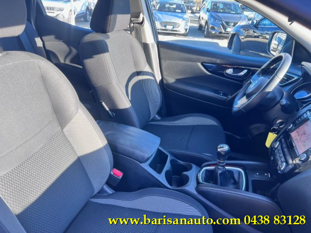 NISSAN Qashqai usata, con Boardcomputer