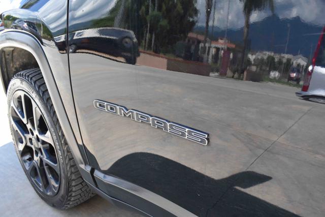 JEEP Compass usata, con Alzacristalli elettrici