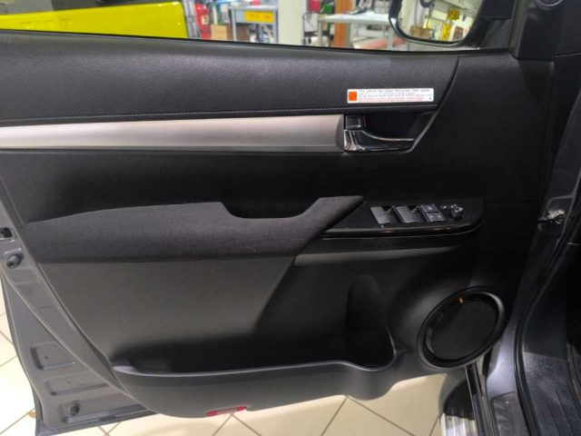 TOYOTA Hilux usata, con Servosterzo