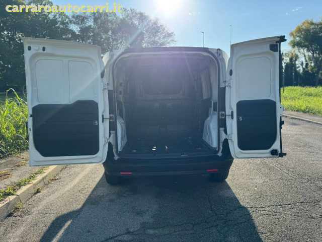 FIAT Doblo usata, con Autoradio